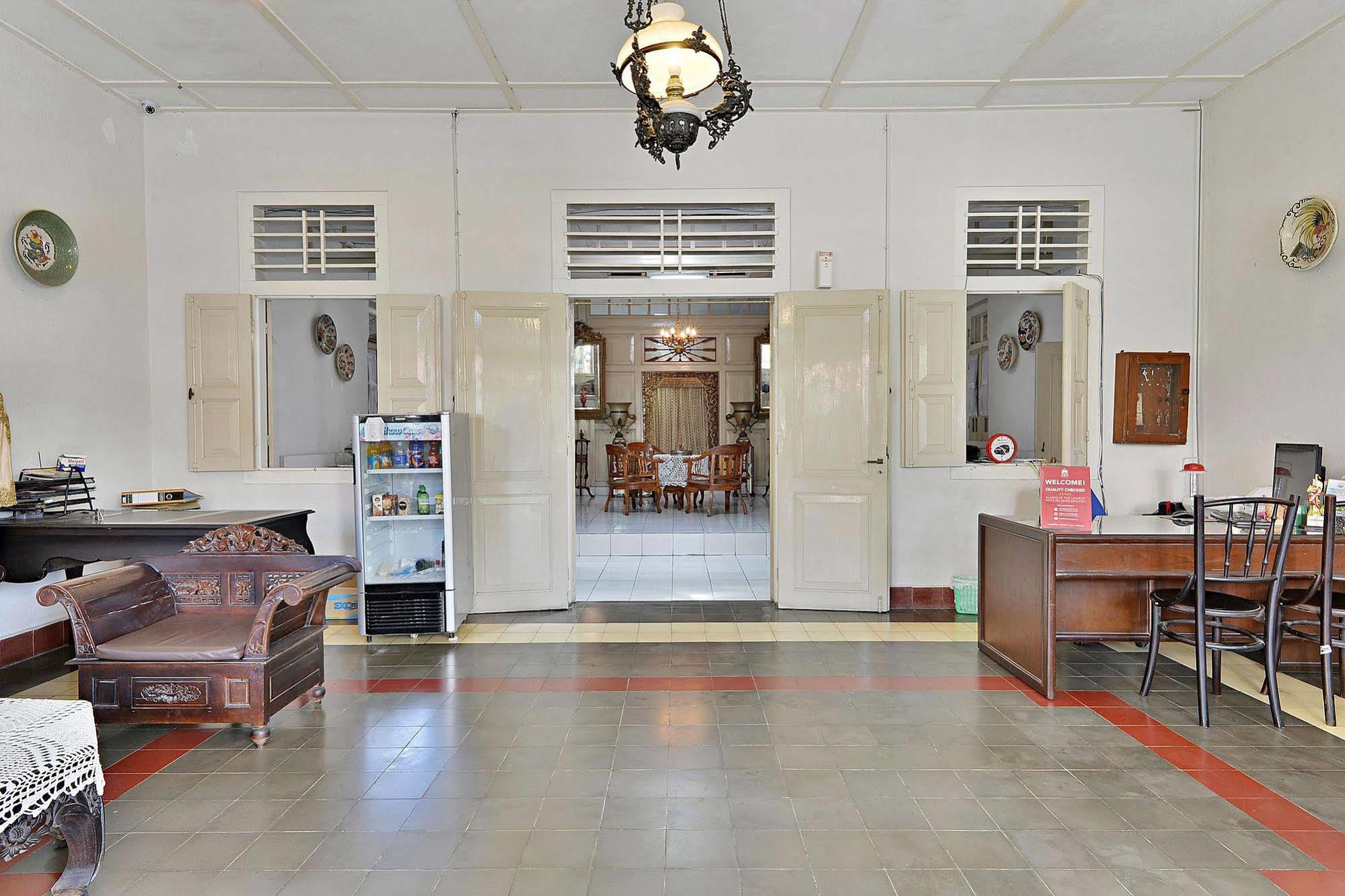 Zen Rooms Panembahan Kraton Yogyakarta Esterno foto