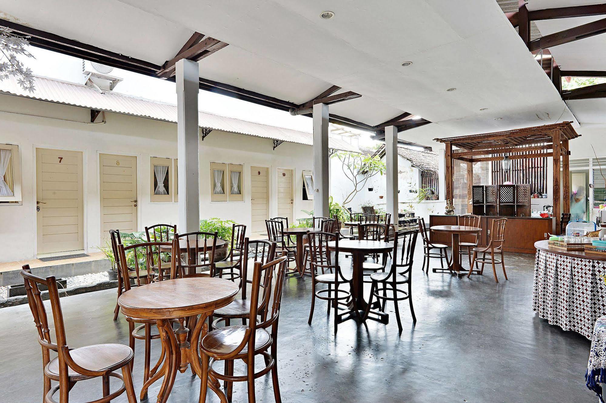 Zen Rooms Panembahan Kraton Yogyakarta Esterno foto