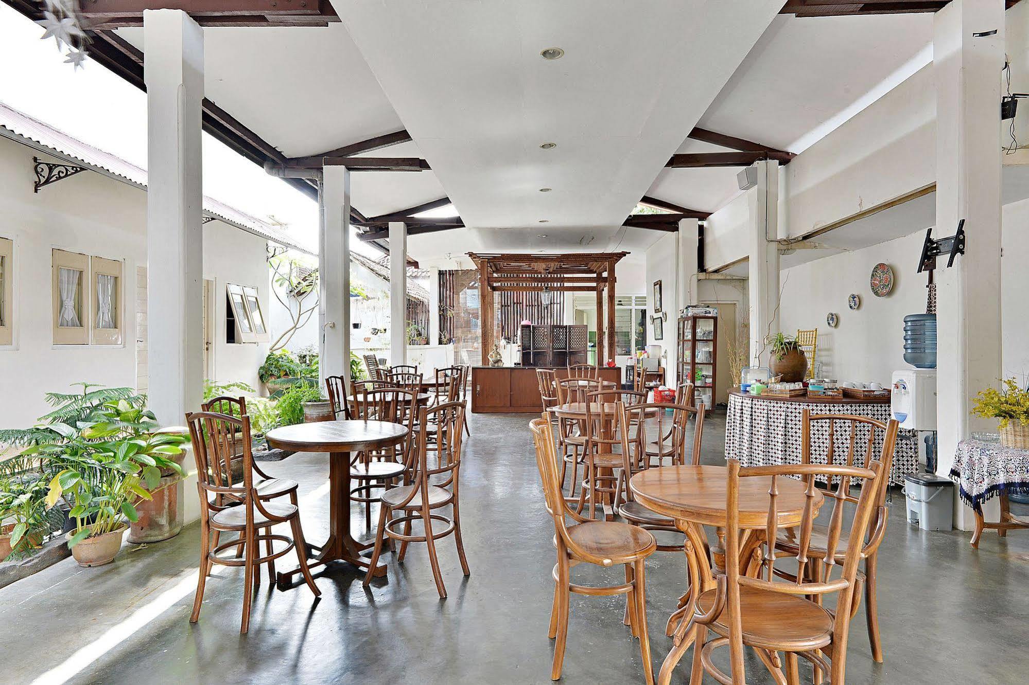Zen Rooms Panembahan Kraton Yogyakarta Esterno foto