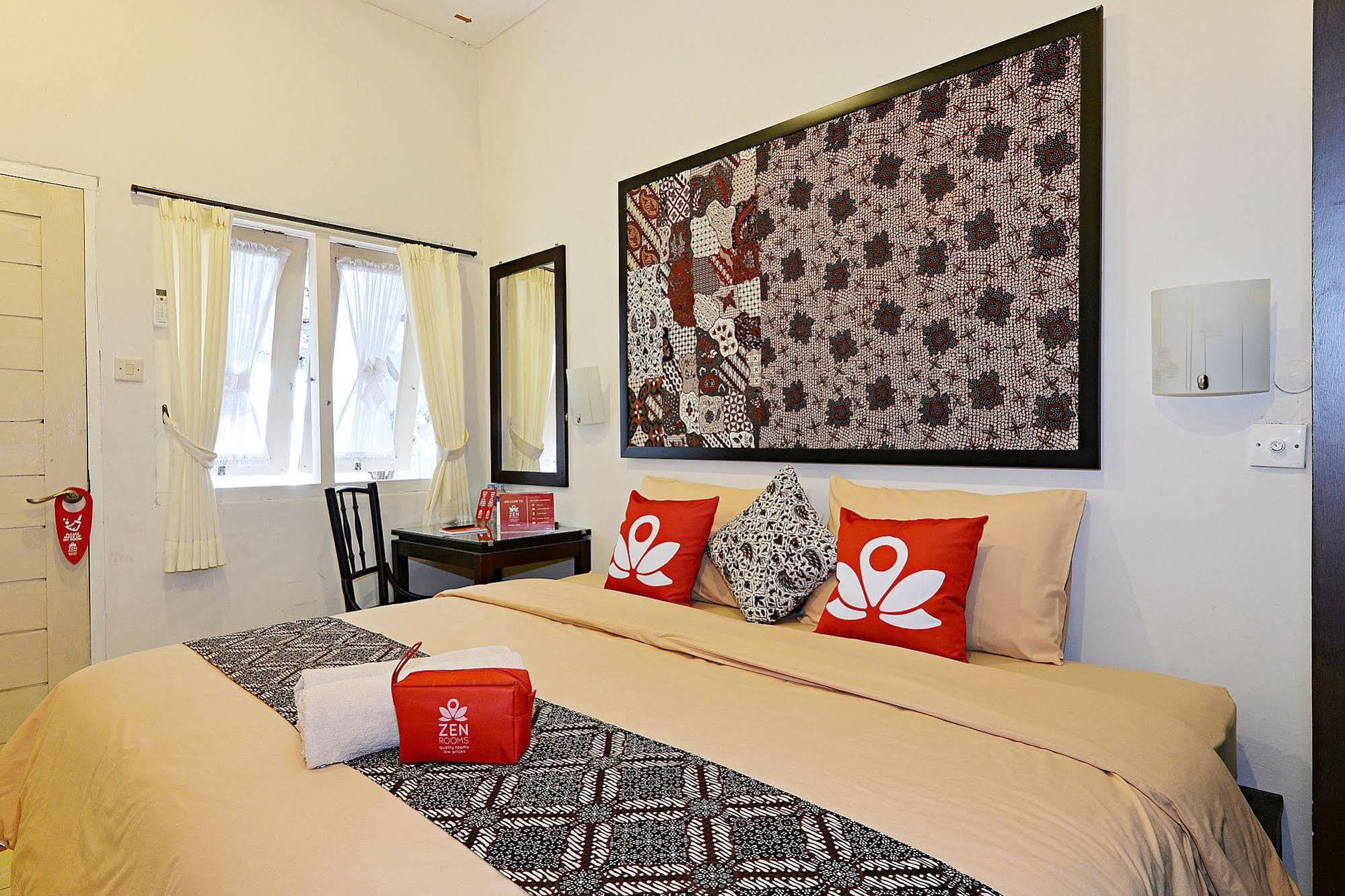 Zen Rooms Panembahan Kraton Yogyakarta Esterno foto