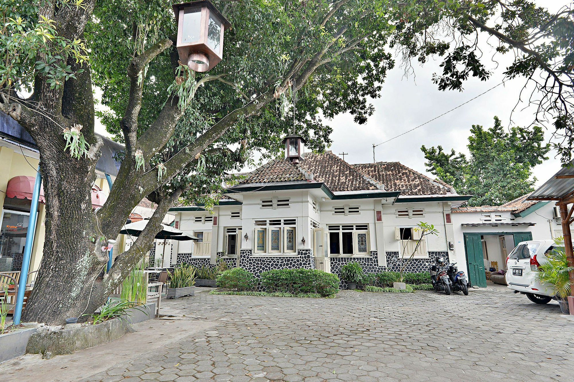 Zen Rooms Panembahan Kraton Yogyakarta Esterno foto