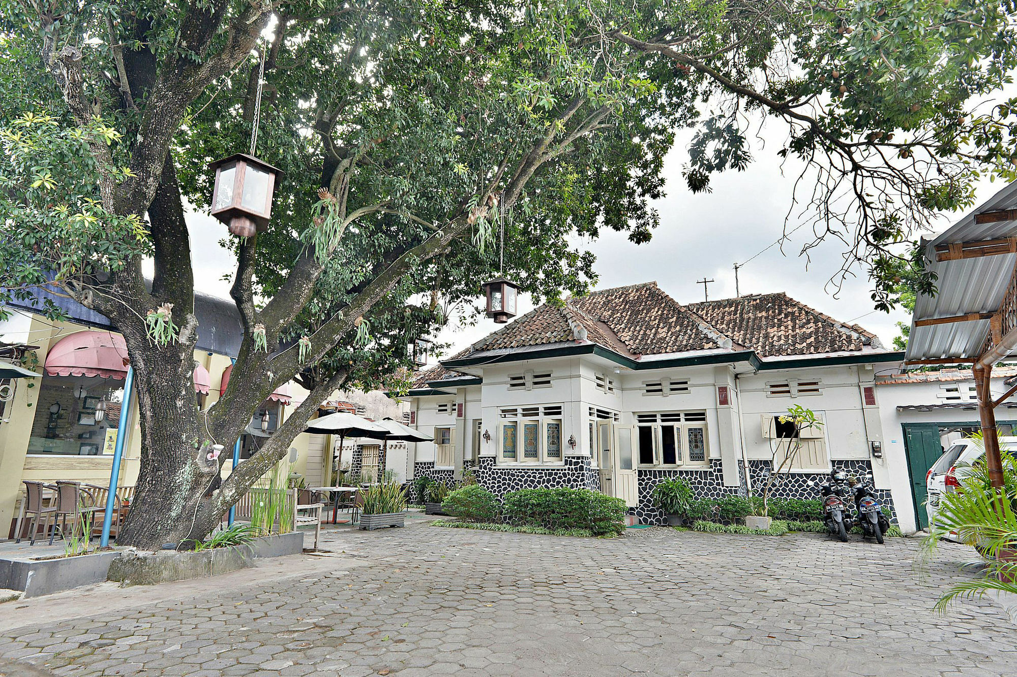 Zen Rooms Panembahan Kraton Yogyakarta Esterno foto